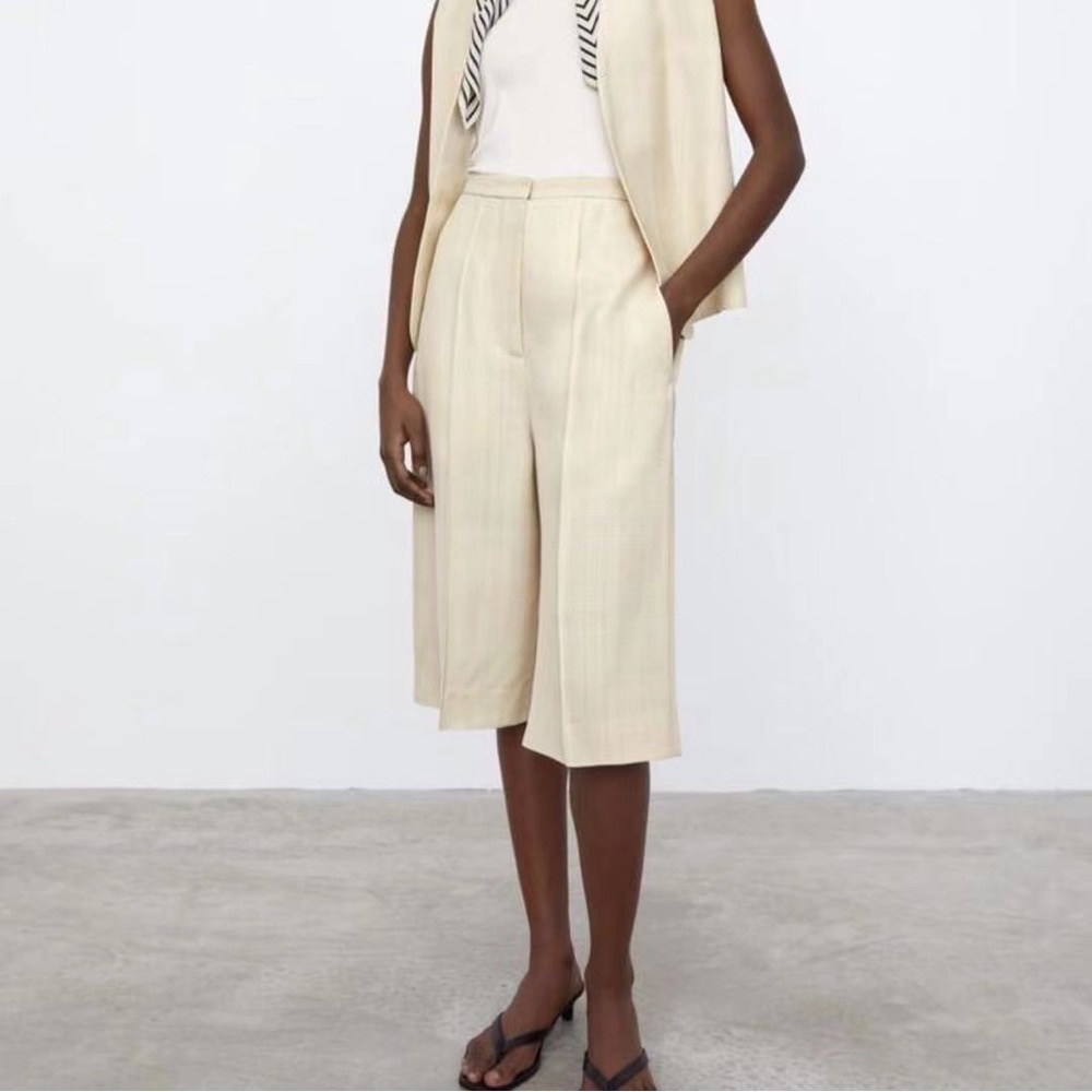 TOTÊME Pine Suit Shorts Cava